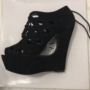 Suede Steve Madden wedges